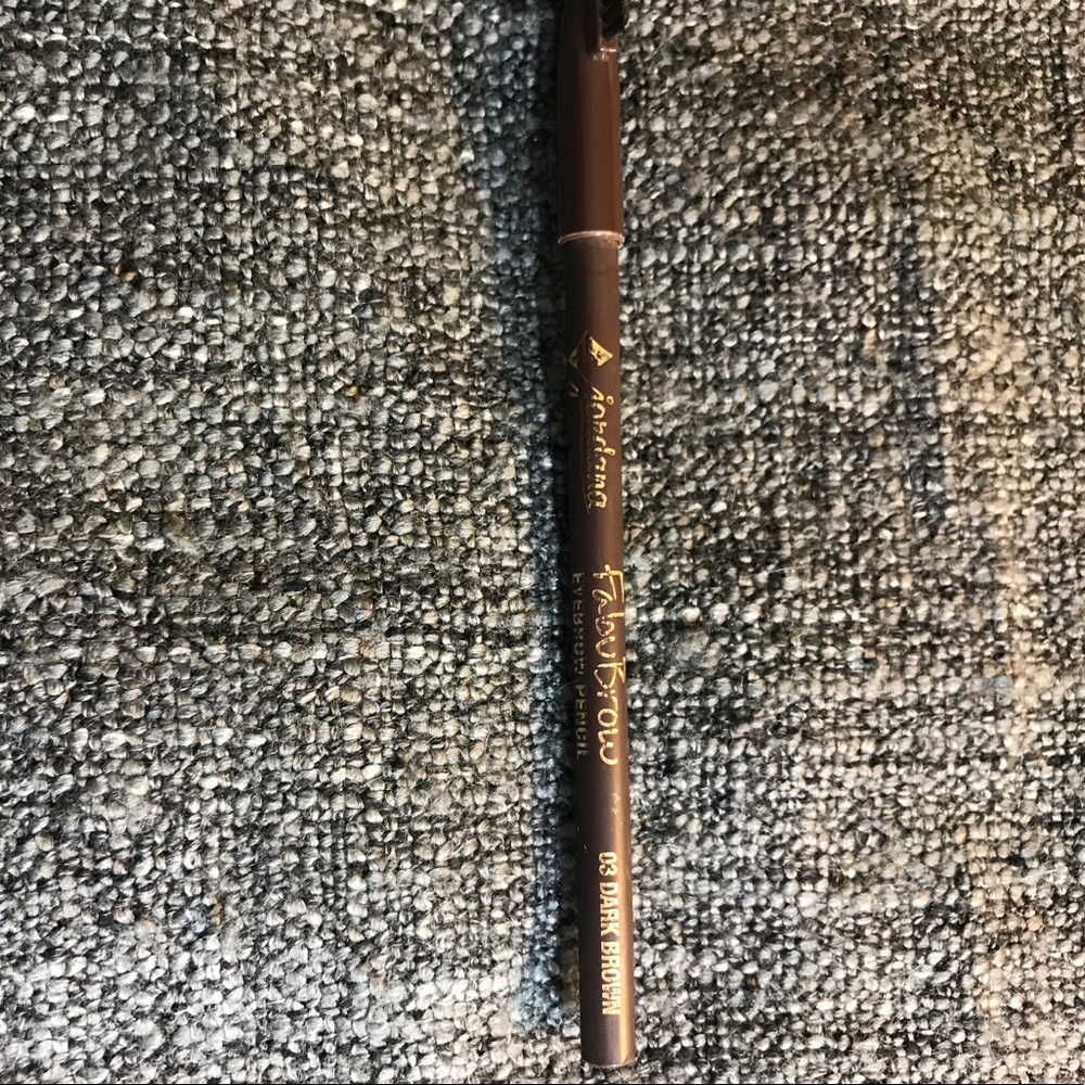Jordona Eyebrow Pencil